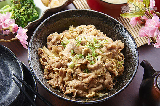 亲子丼