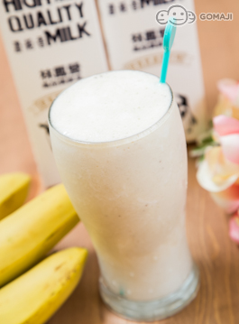香蕉牛奶/芭乐苹果原汁/综合果汁/奇异果多多/西瓜牛奶/芝麻红豆〉