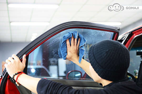 享有【玮氏专业汽车美容】小老婆爱车spa〈高压冲洗车身   泡沫洗车