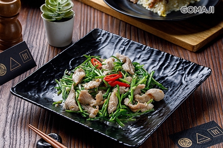 隱BISTRO