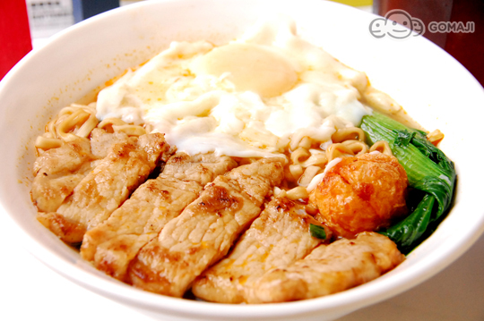 ▽猪排吃起来完全没有腥味,一咬下去满嘴都是肉