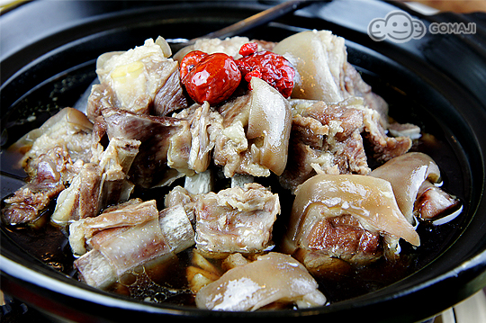 精致羊肉料理餐厅】冬天暖呼呼四人羊肉火锅套餐〈养生药膳羊肉炉一份