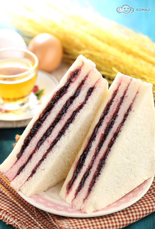 村】超人气三明治组合〈一盒/八盒,口味可选:原味/草莓/高纤/蓝莓〉