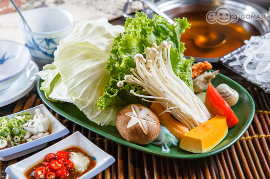 上牛肉火锅蔬菜青菜火锅青菜火锅图片大全家庭版青菜牛肉火锅成品图片