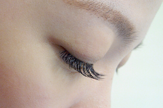 采用柔软蚕丝睫毛图片真人睫毛图片 嫁接 自然 真人美睫图片自然睫毛